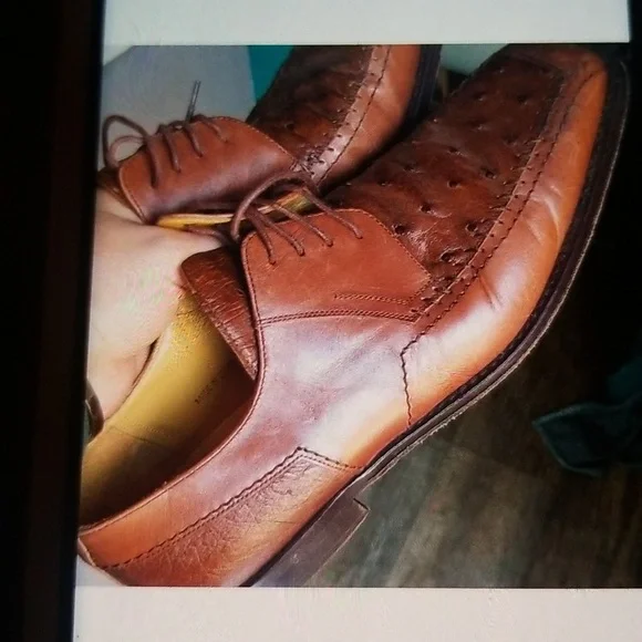 Vero Cuoio Brown Oxfords with Vintage Patina Very Unique Size 9.5 Great Shape. Vero Cuoio Brown Oxfords with Vintage Patina Very Unique  main image 2